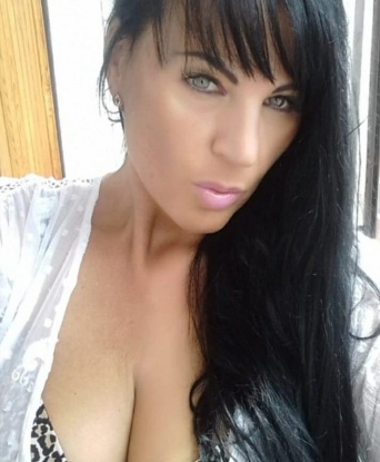 Опытная и креативная, я знаю, как удовлетворить твои самые сокровенные желания. 💋
🔥 Мои услуги откроют тебе новый мир наслаждений. 💦 Люблю экспериментировать и пробовать что-то новое, готова реализовать самые смелые фантазии. Предлагаю незабываемые моменты наедине, эротический массаж и многое другое. 😉
🔞 Только для тебя я открою свои сокровища на фото, чтобы ты сразу оценил мои прелести. 📷 Живу и работаю в Москве, где могу принять тебя в своей уютной обитель и покорить тебя своей грацией.
🌟 Мои клиенты остаются довольными и возвращаются ко мне снова и снова. 💯 Чтобы узнать больше о моих услугах и увидеть отзывы, зайди на мою страницу. Я гарантирую, что время проведенное со мной оставит тебя довольным и счастливым. 🌹 14805, 40 лет